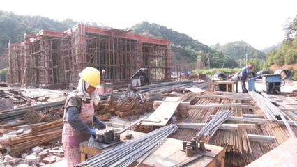 假期不停工 沙縣吉鮮小吃食品加工生產線項目穩步推進