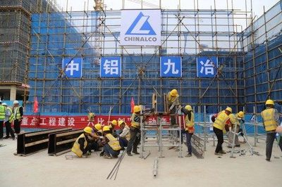 高新區重點工程開展“六比一創”勞動競賽，推動綠化園林建設取得新成效